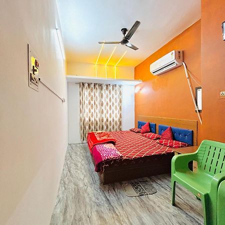 Shivalay Paying Guest House Varanasi Exterior foto